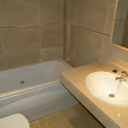 Doña Carmen Málaga