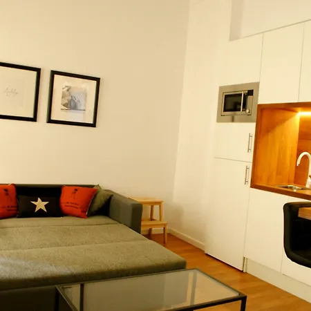 Dona Carmen Apartment *